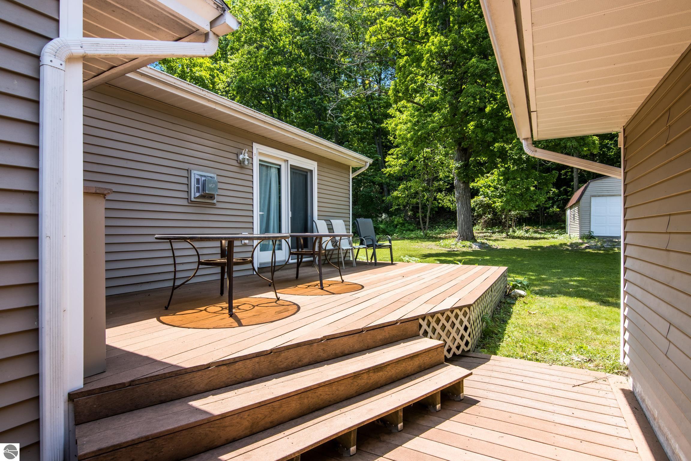 11182 S West Bay Shore Drive