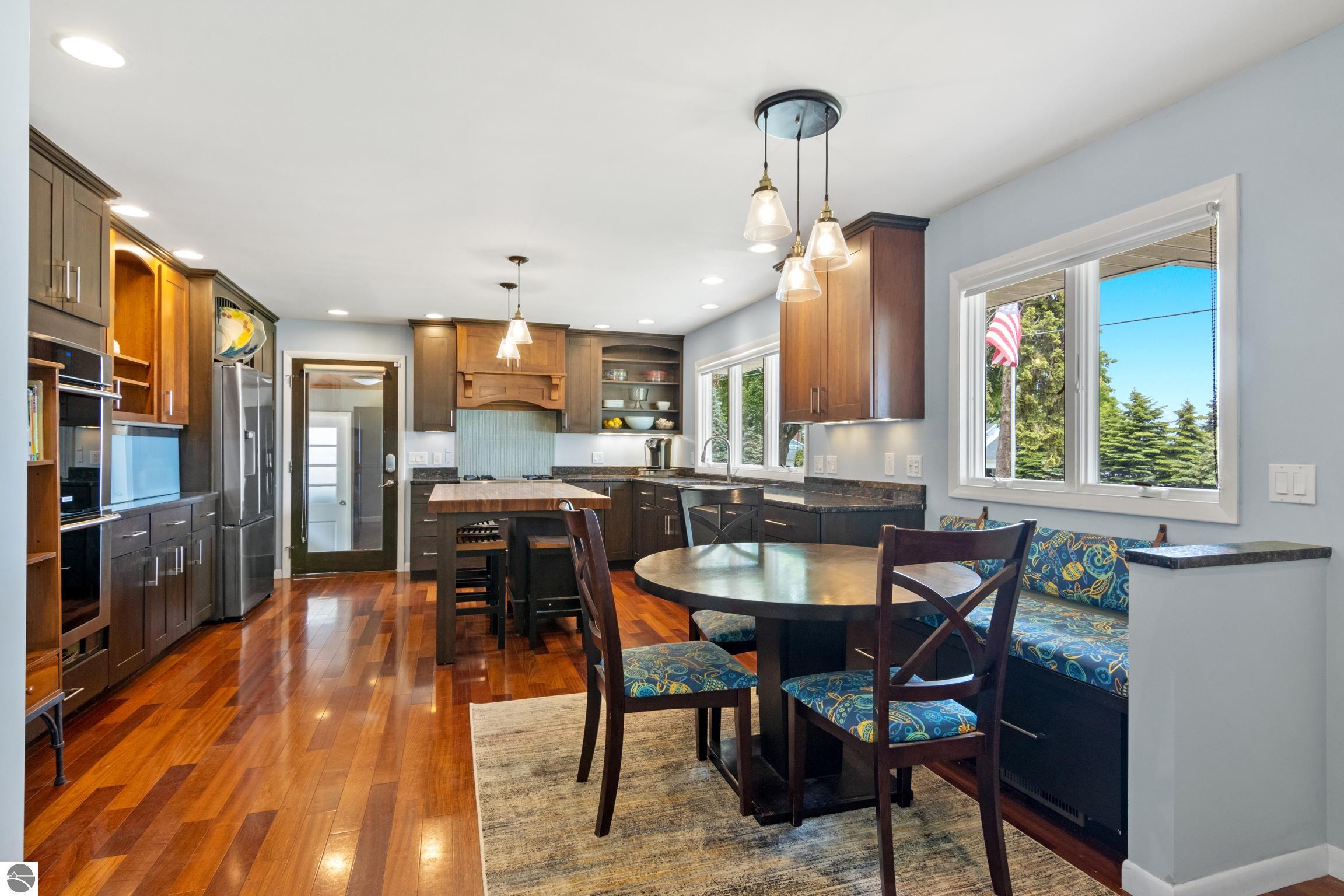 11182 S West Bay Shore Drive