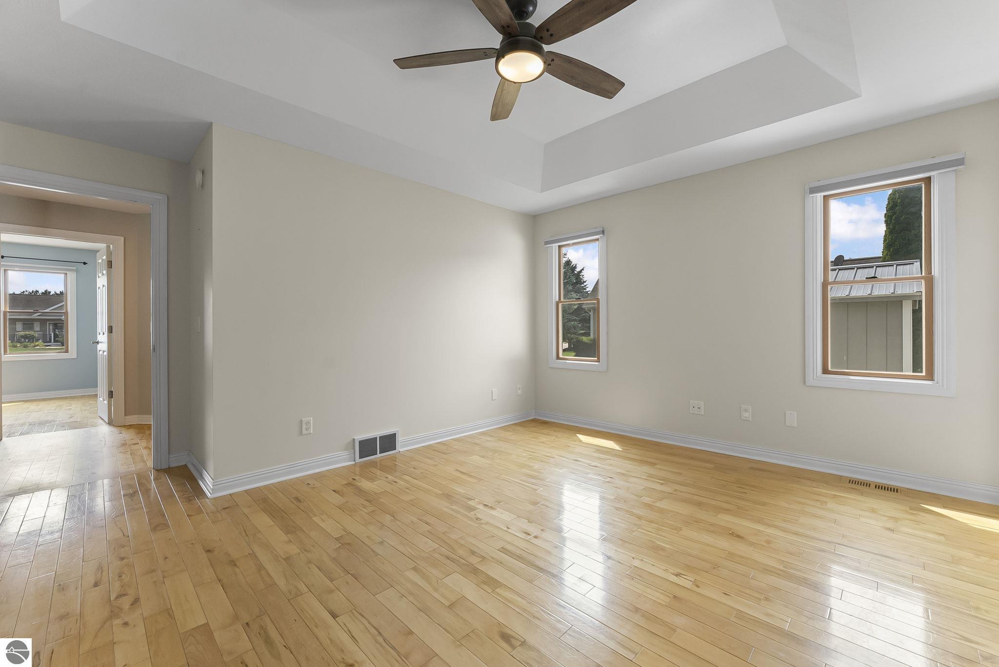 5104 S Liberty Drive