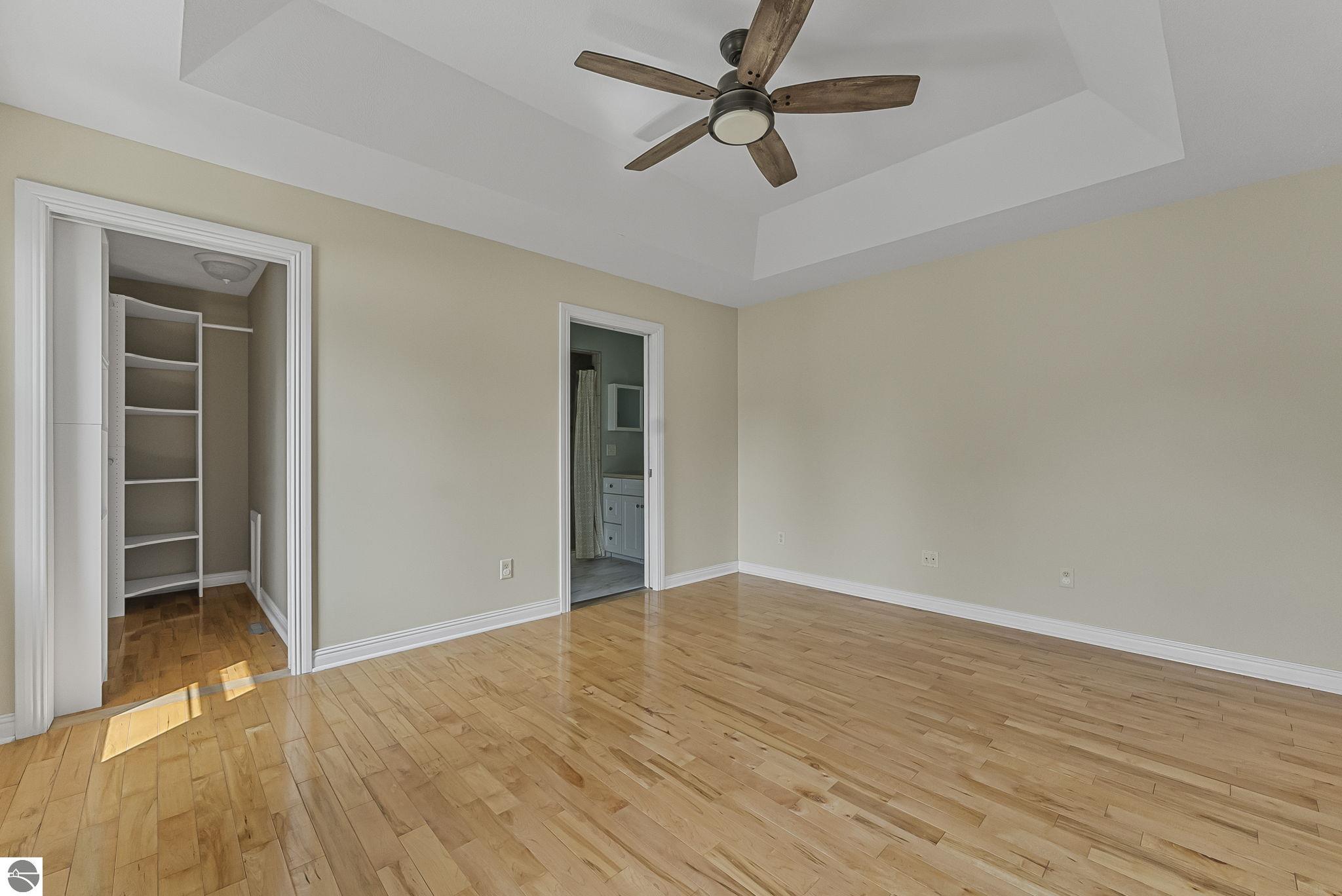 5104 S Liberty Drive