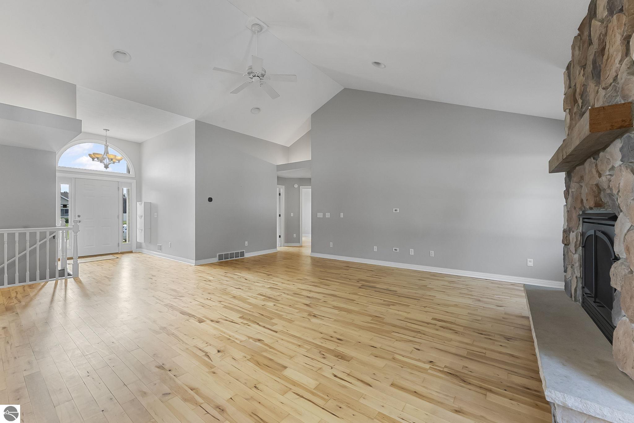 5104 S Liberty Drive