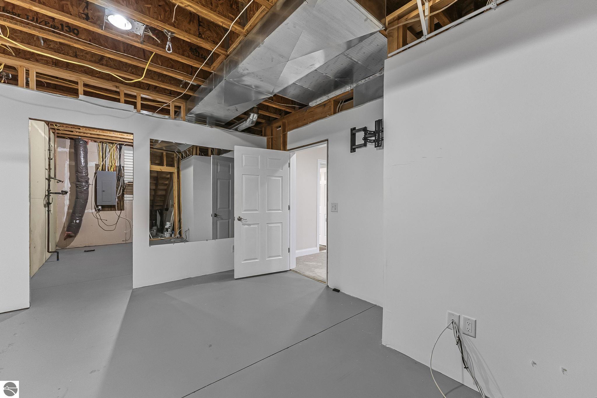 5104 S Liberty Drive