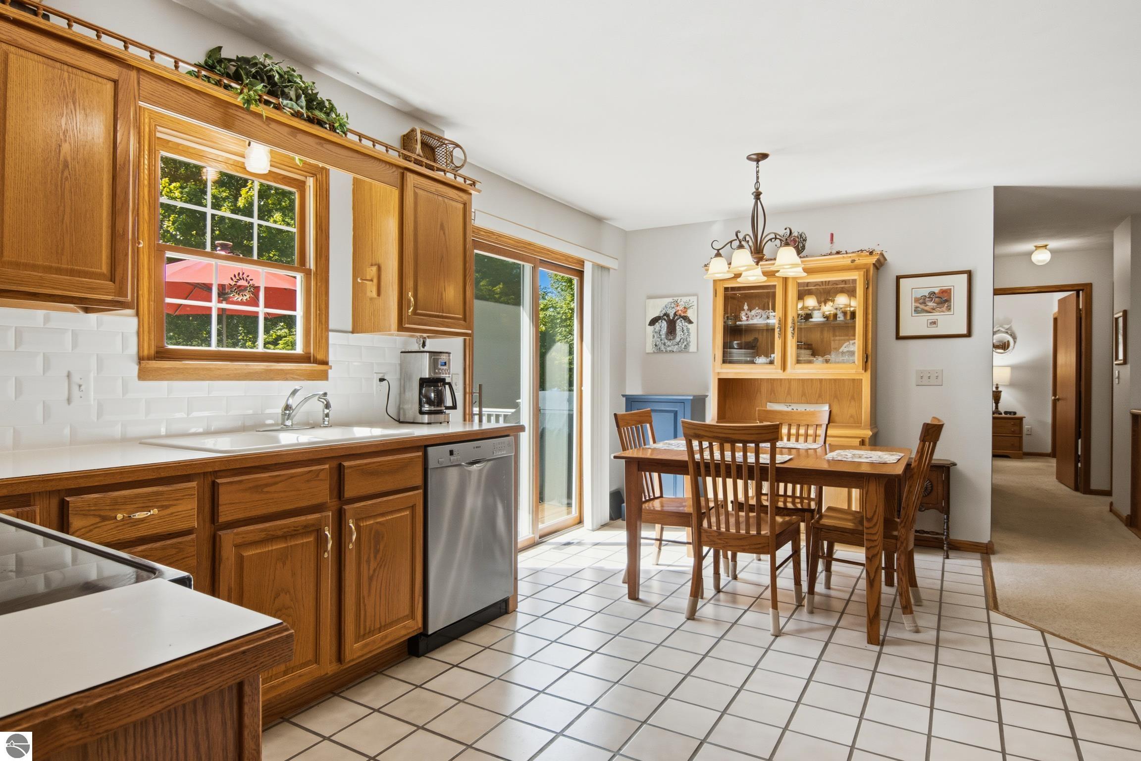 3158 E Duck Lake Road