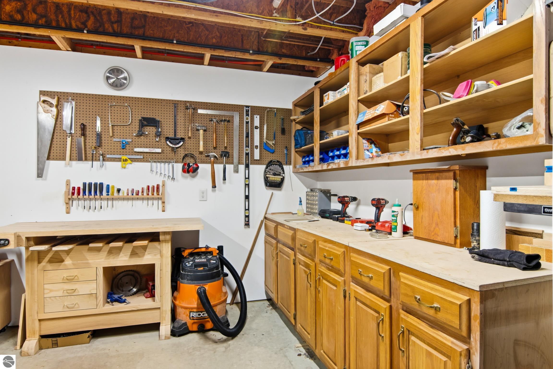 3158 E Duck Lake Road