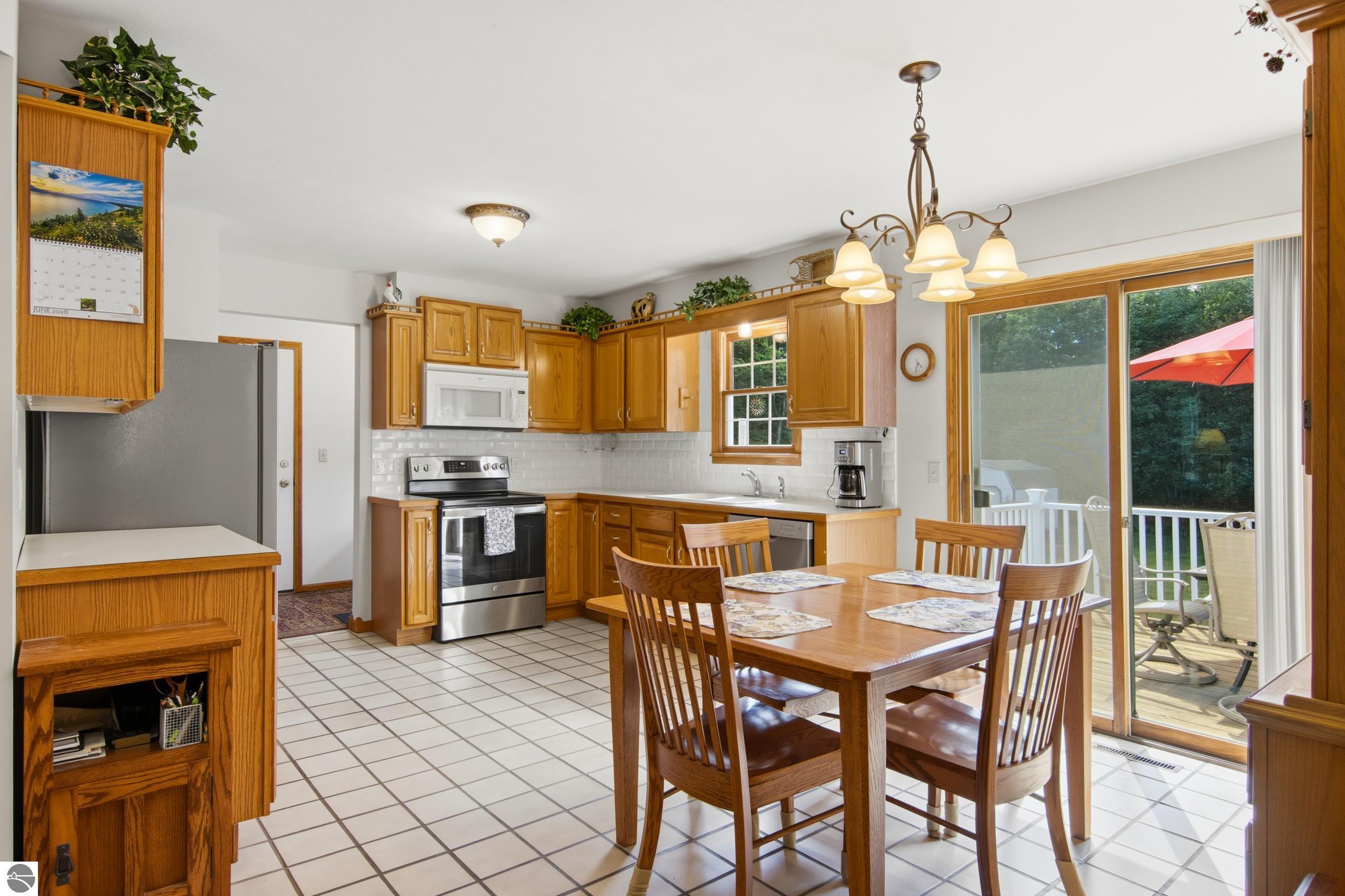 3158 E Duck Lake Road