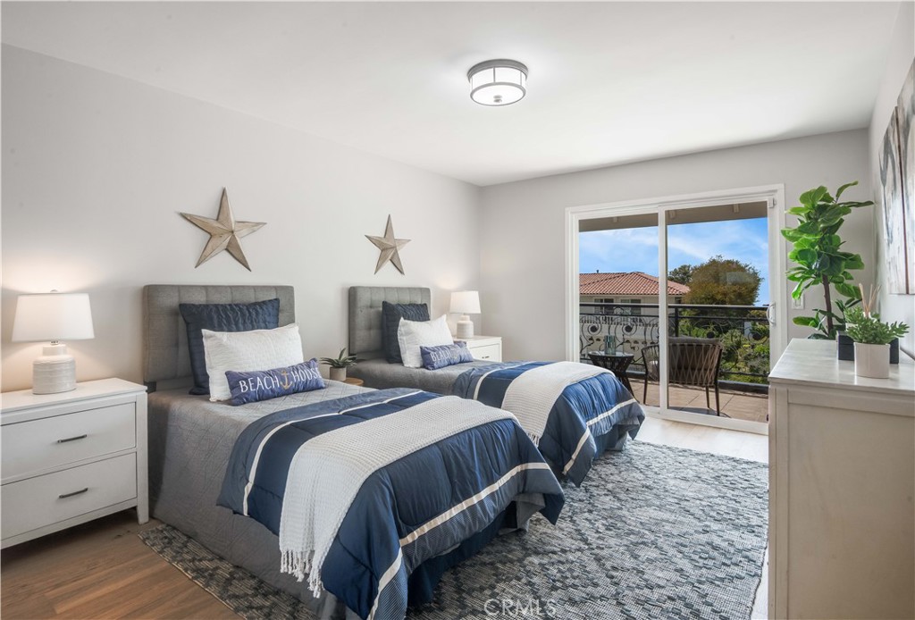 30240 Calle De Suenos