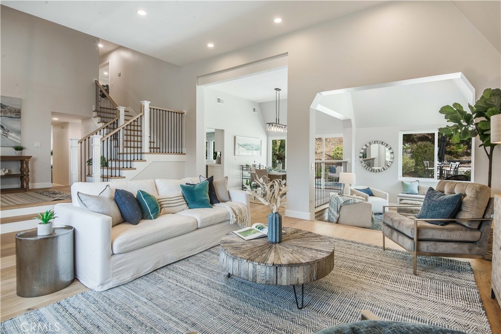 30240 Calle De Suenos