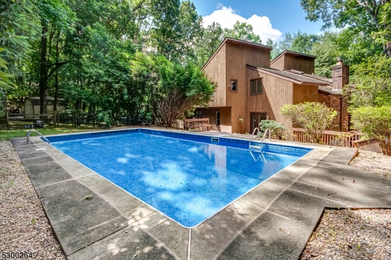 34 Kitchell Rd