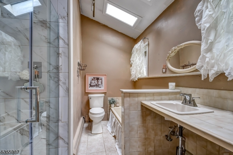 35 Kadel Dr