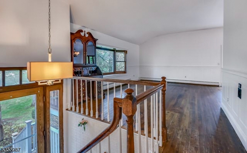 35 Kadel Dr