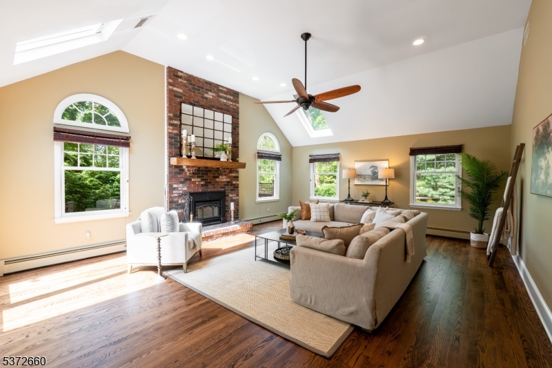 15 Shaker Mill Rd
