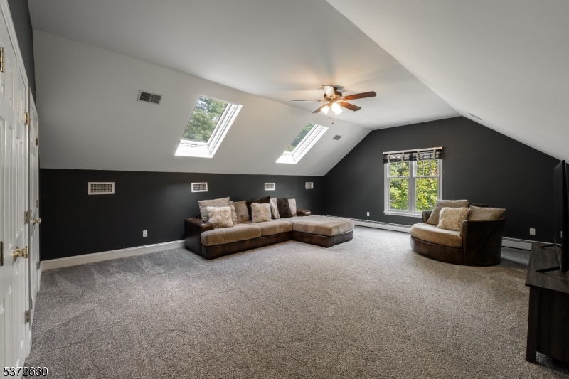 15 Shaker Mill Rd