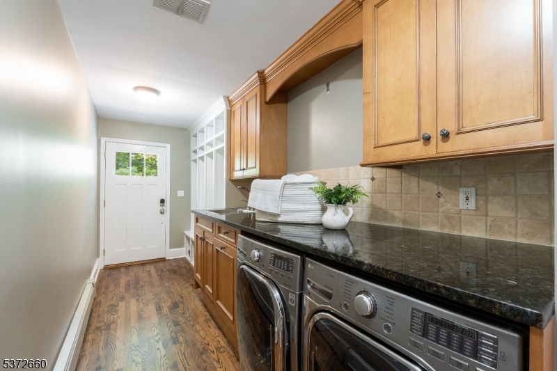 15 Shaker Mill Rd