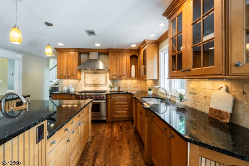 15 Shaker Mill Rd