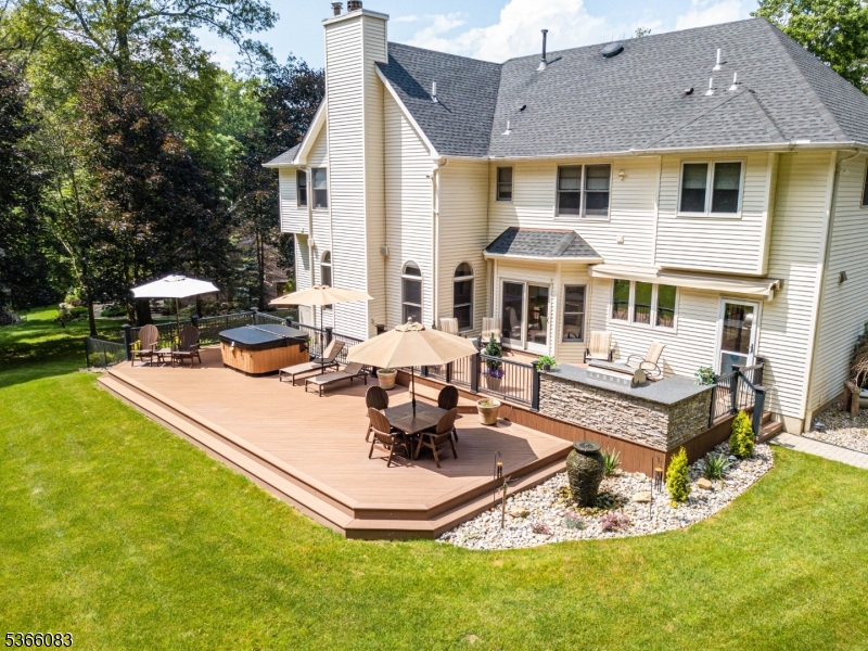 53 Barbara Dr