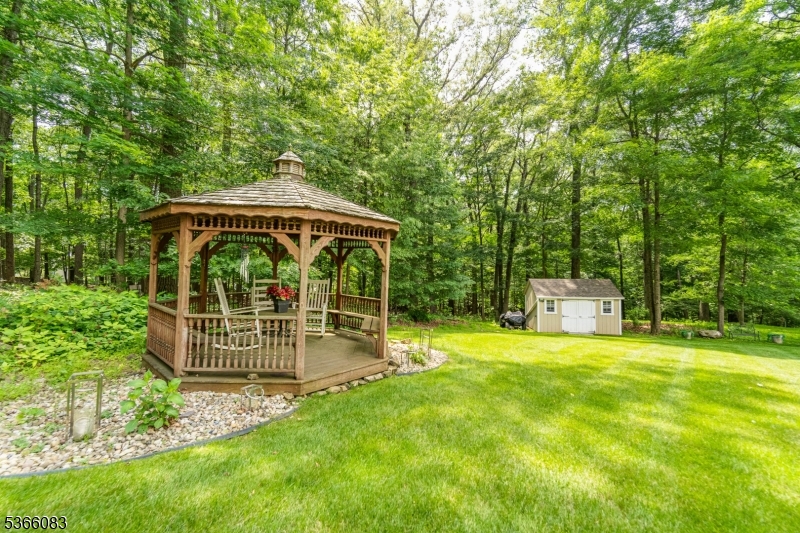 53 Barbara Dr