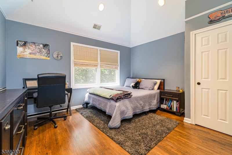 53 Barbara Dr