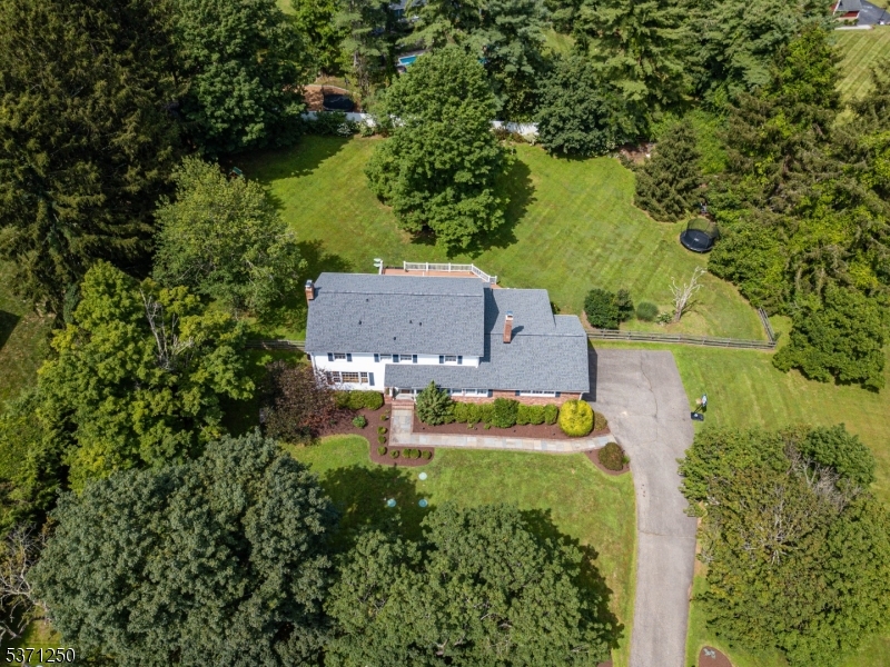 13 Cherry Ln
