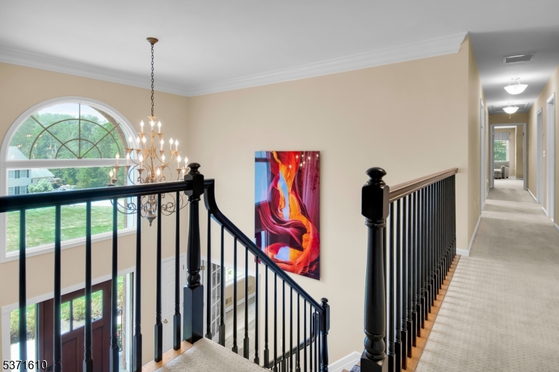 1 Applewood Ln