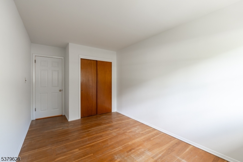 23 Dogwood Trl