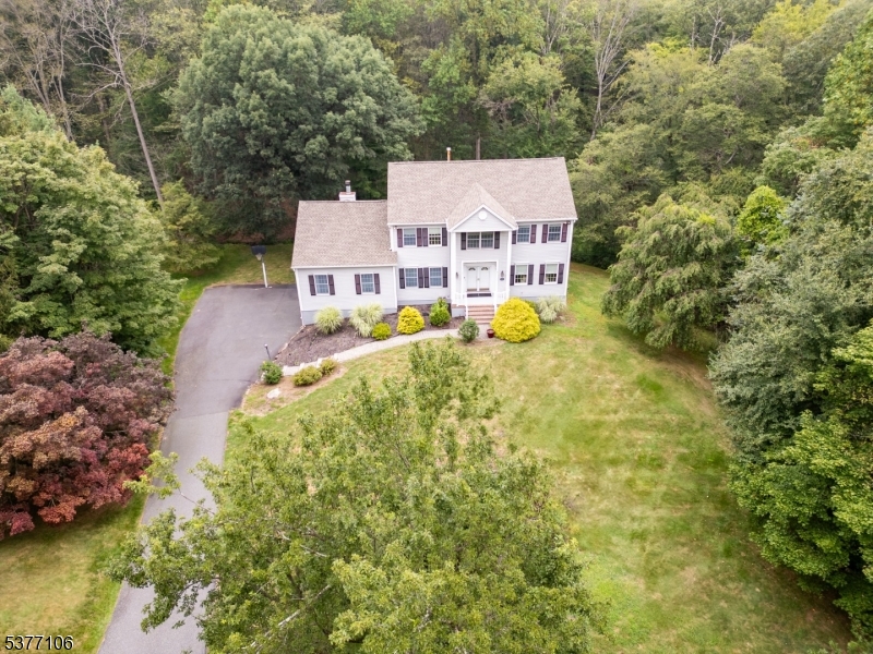 34 Wilkeshire Blvd