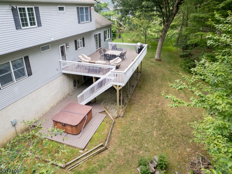 34 Wilkeshire Blvd