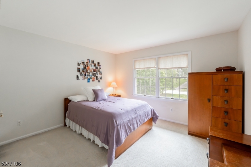 34 Wilkeshire Blvd
