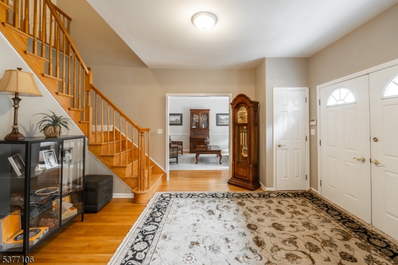 34 Wilkeshire Blvd