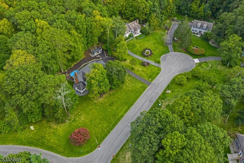 1 Brentwood Ct
