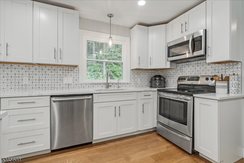1 Brentwood Ct