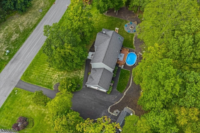 1 Brentwood Ct