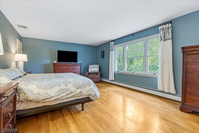 1 Brentwood Ct