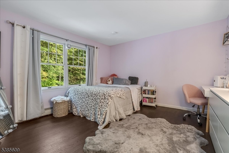 1 Brentwood Ct