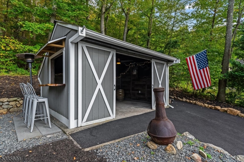 1 Brentwood Ct