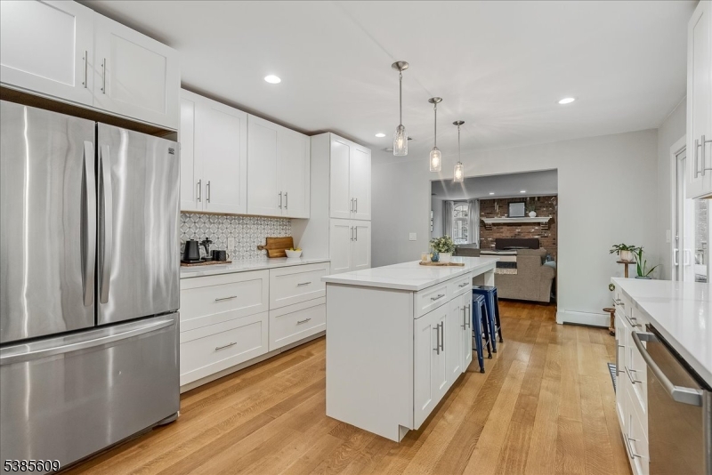 1 Brentwood Ct