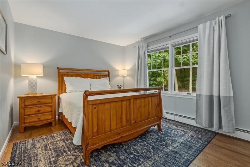 1 Brentwood Ct