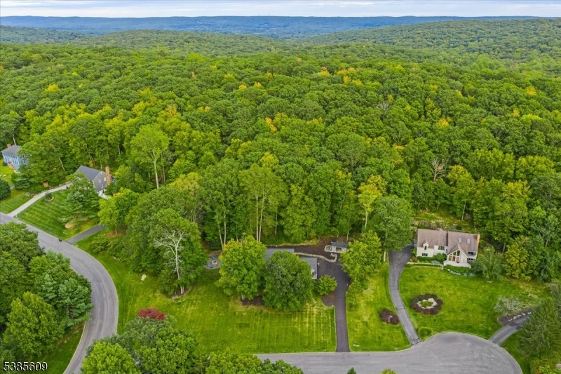 1 Brentwood Ct
