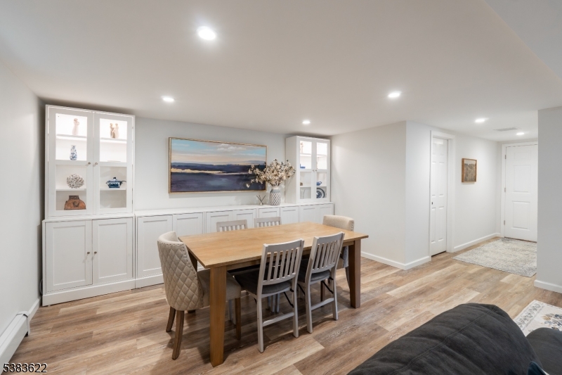 15 Woodland Ave