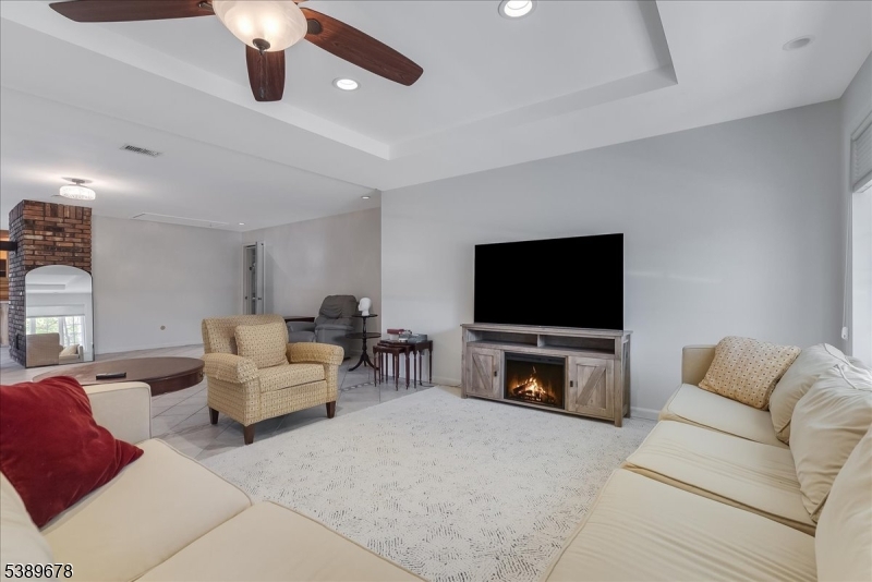 5659 Berkshire Valley Rd