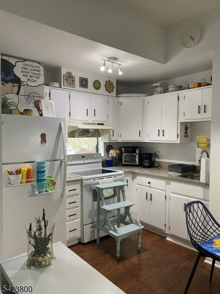 6-16 E Blackwell St Apt 2C 2C