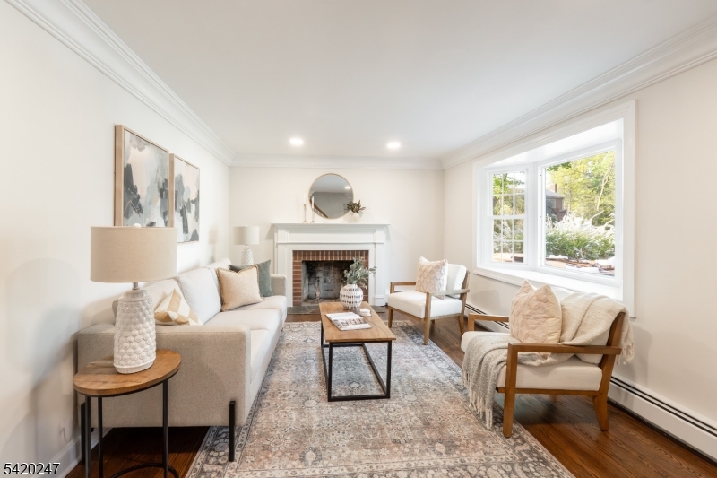 22 Harriet Dr