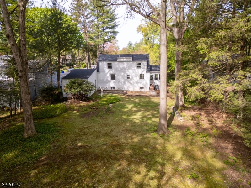 22 Harriet Dr