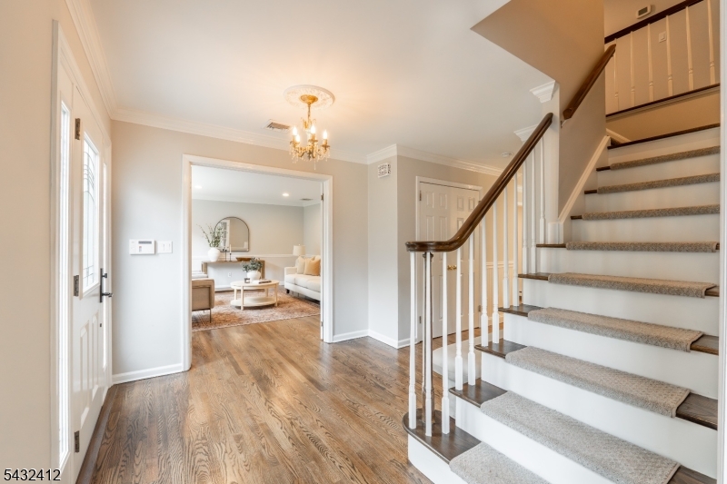 10 Golden Corner Way