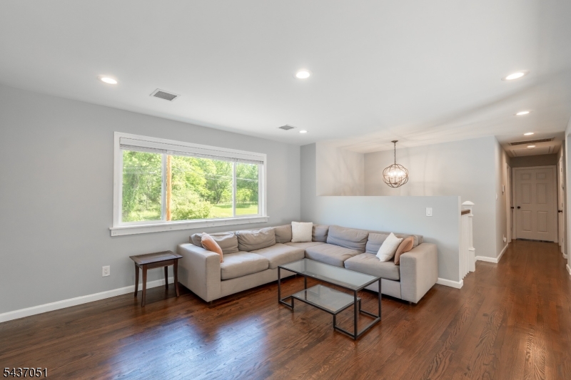 56 Pequannock Ave