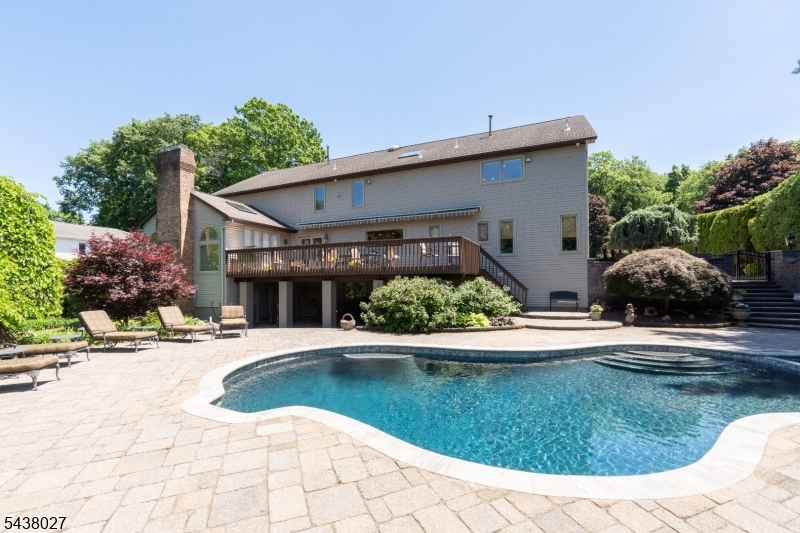10 Pinnacle Pt