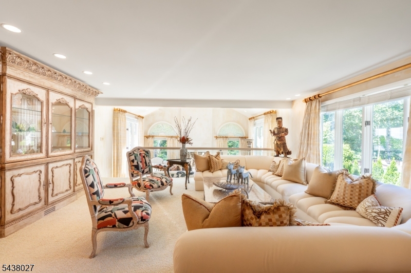 10 Pinnacle Pt