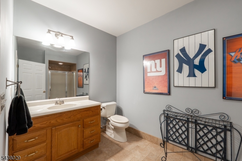 3 Troon Dr