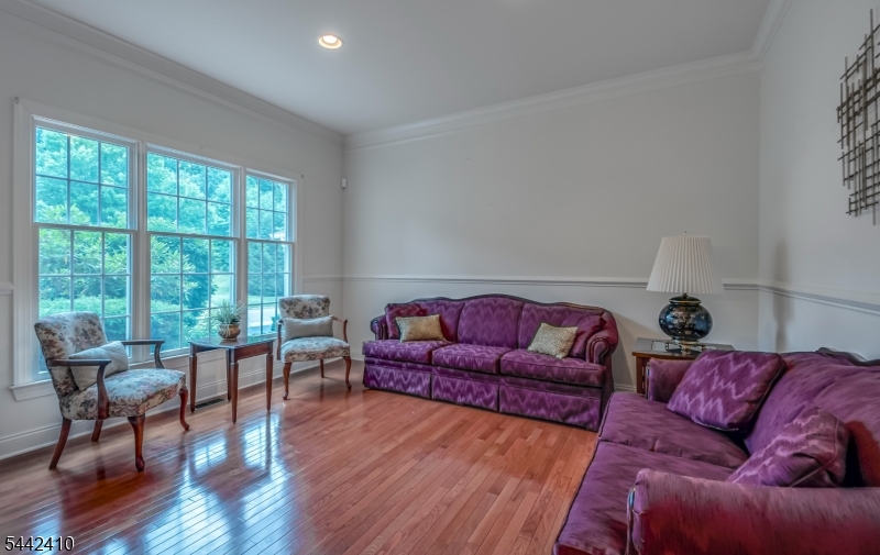 92 Mackenzie Ln