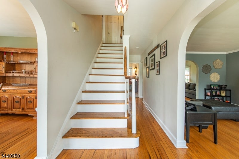 112 Main St