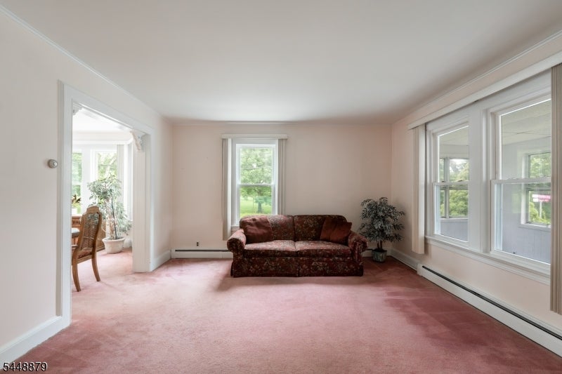 39 Brookdale Ave